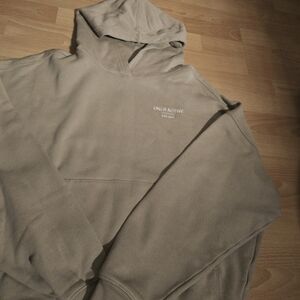 ONER ACTIVE HOODIE (size small)